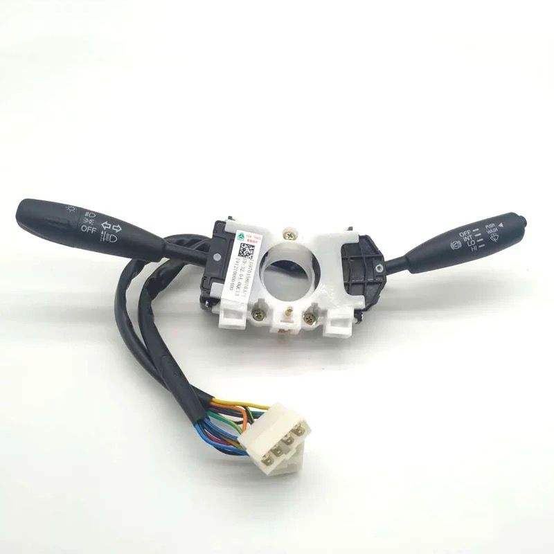 တရုတ် FG9704580109 စစ်မှန်သော Sinotruk HOWO RHD Light Truck Combination Switch